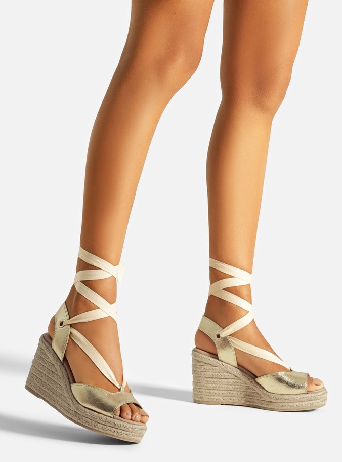 Espadrille Dourada Couro Plataforma Amarração