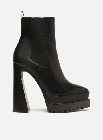 Bota Preta Couro Cano Curto Arya
