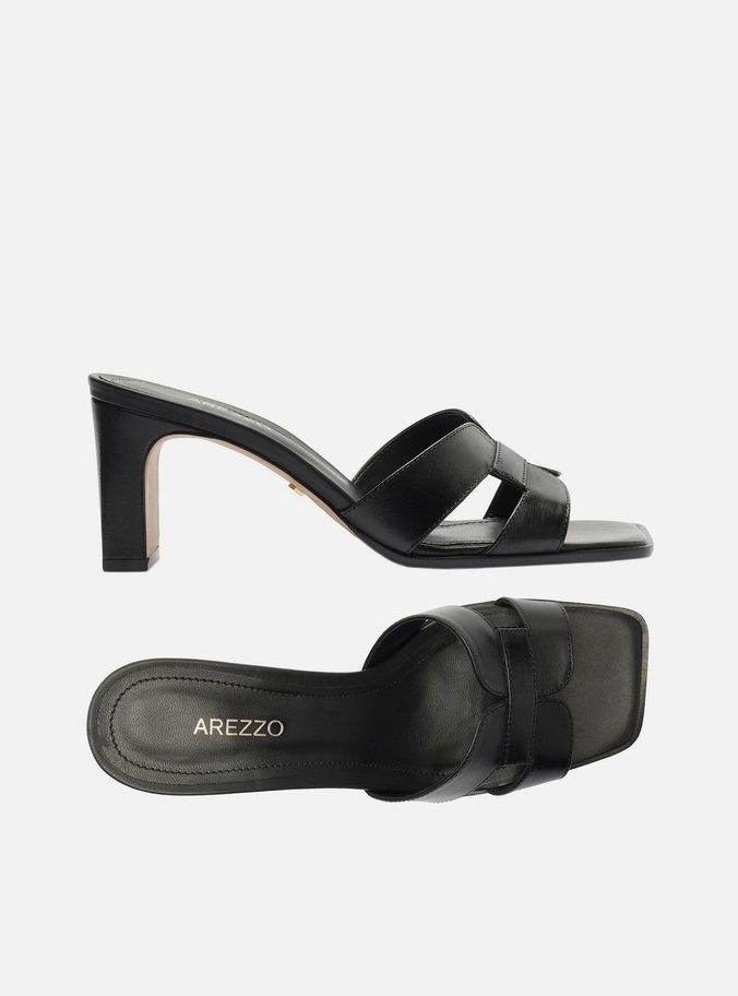Mule Preto Couro Bico Quadrado Tira Vazada