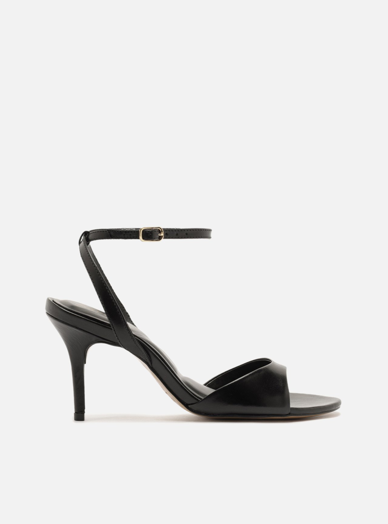 Scarpin Preto Couro Salto Fino — foto 1