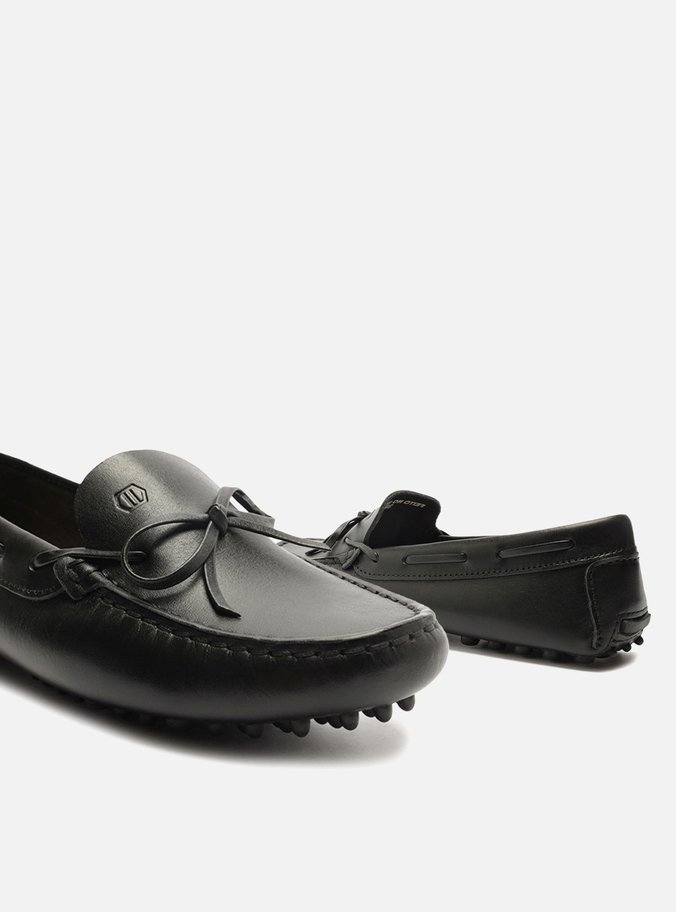 Mocassim Preto Couro Sola Emborrachada Retrô