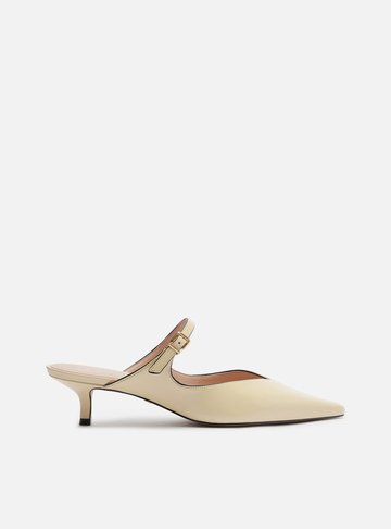 Mule Amarela Couro Bico Fino Boneca
