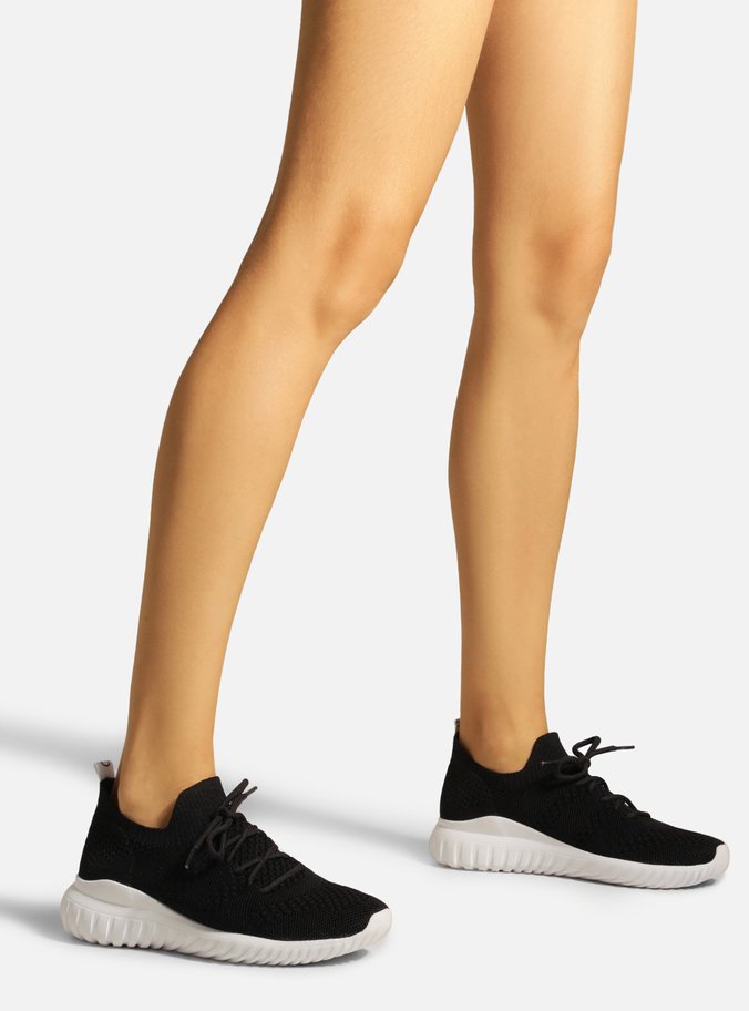 Tênis Preto Knit Bico Redondo Amarração