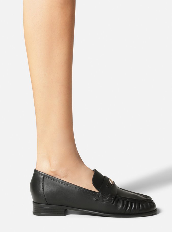 Mocassim Preto Couro Salto Bloco Metais