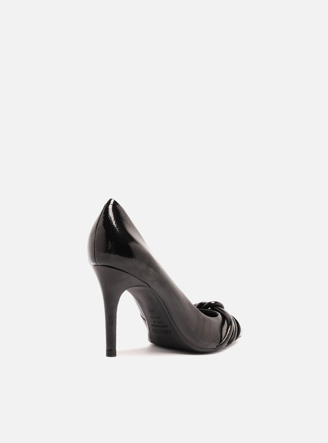 Scarpin Preto Verniz Salto Fino Tiras