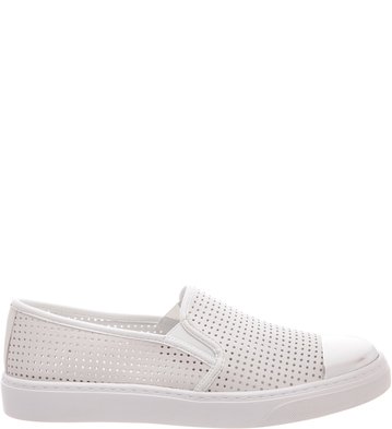 Slip on Biqueira Metalizada Telado Branco