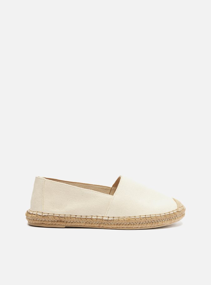 Espadrille Branca Lona Rasteira Fechada