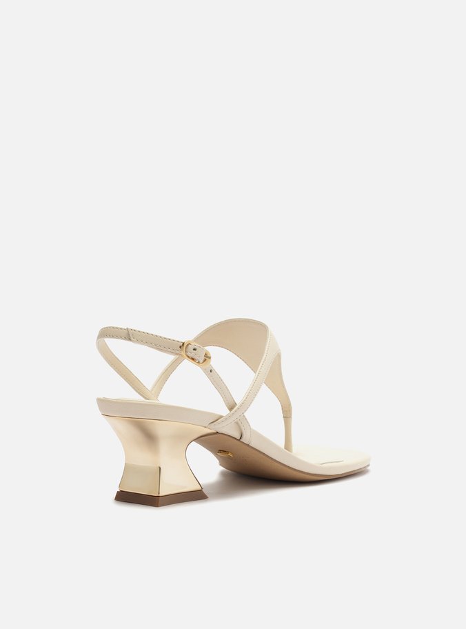 Sandália Off-White Salto Médio