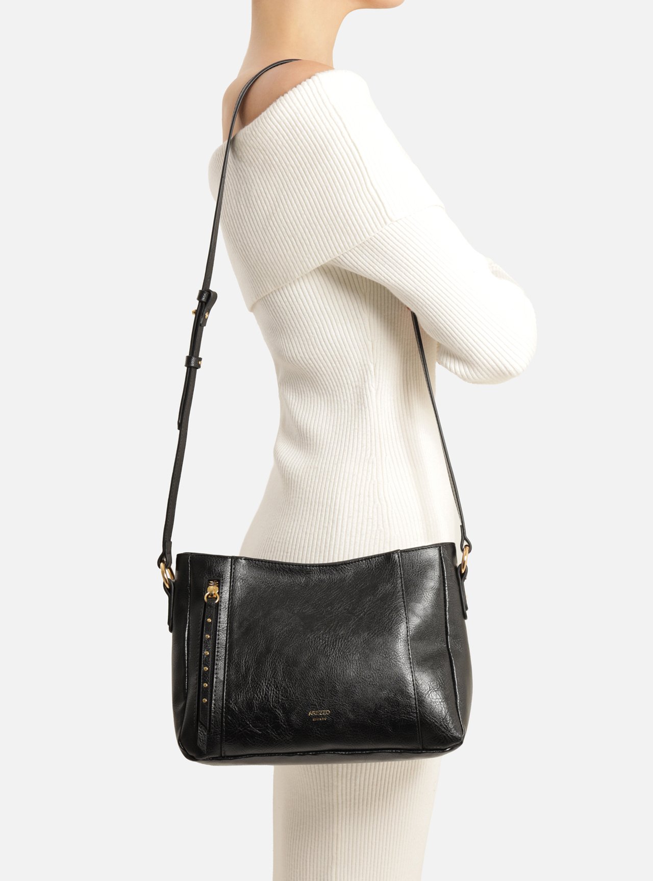 Bolsa Tiracolo Preta Média Bolso Frontal Zíper — foto 6