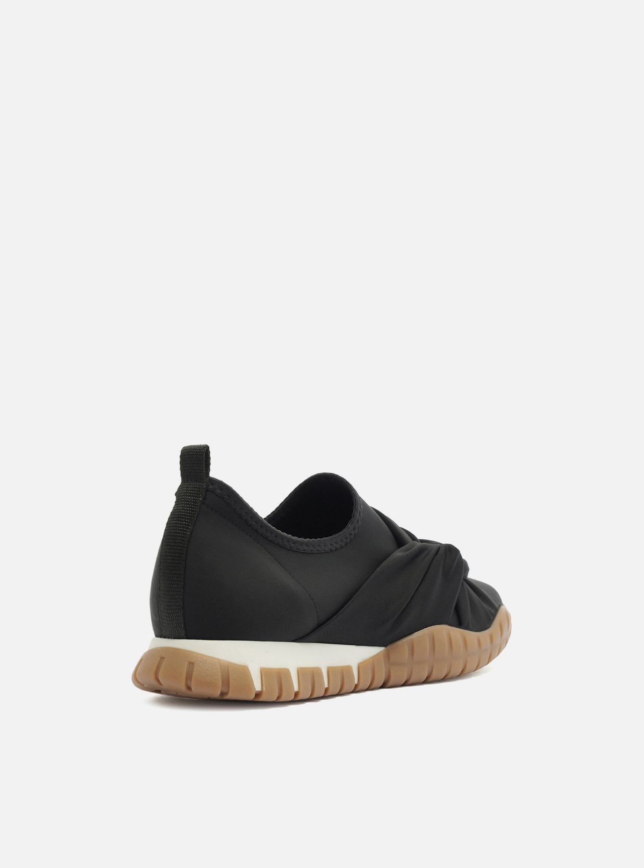 Tênis Slip On Preto Tecido Sola Emborrachada — foto 3