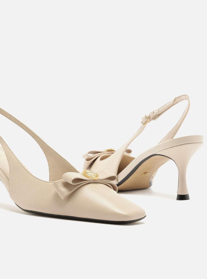 Scarpin Branco Couro Bico Quadrado Slingback Laço