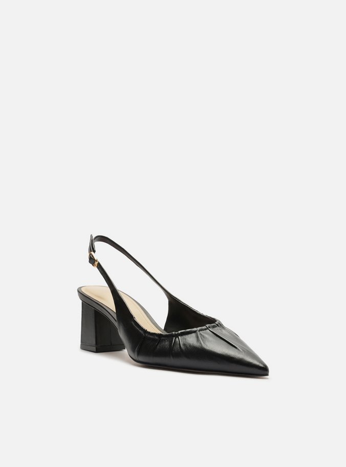 Scarpin Preto Couro Salto Médio Slingback