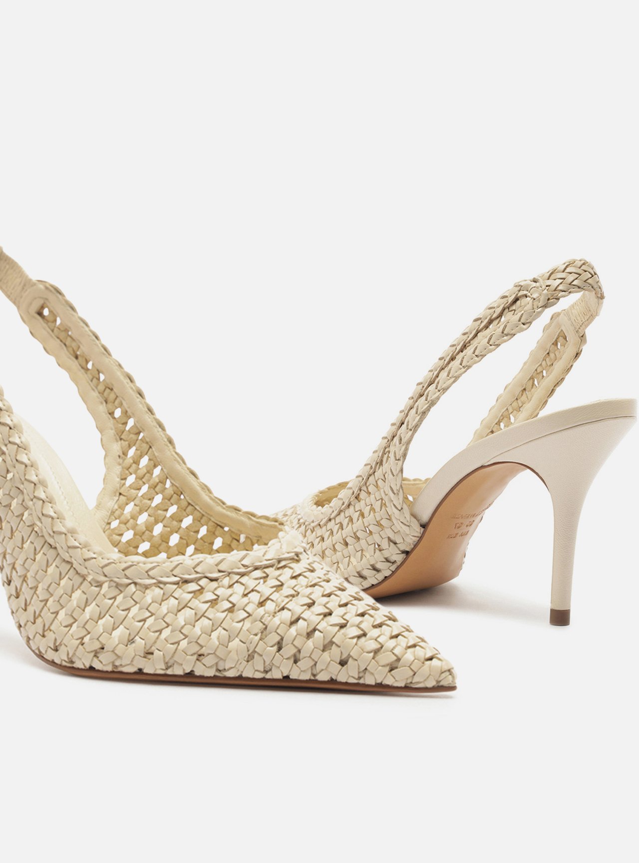 Scarpin Off-White Tressê Salto Médio Slingback — foto 4