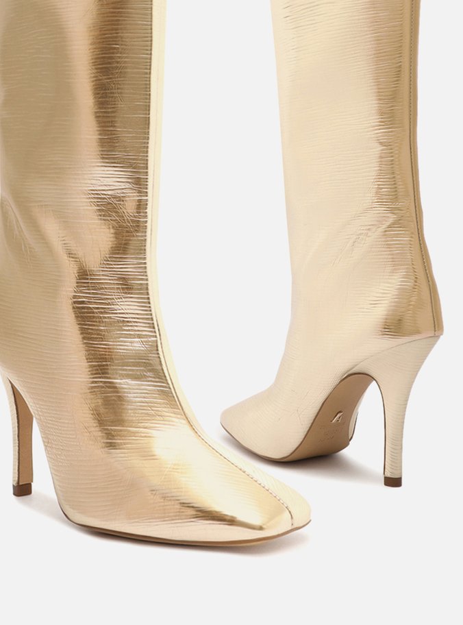 Bota Dourada Cano Longo Bico Quadrado Hailey