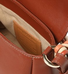 Bolsa Satchel Marrom Couro Loren Pequena Bolsa Satchel Marrom Couro Loren Pequena
