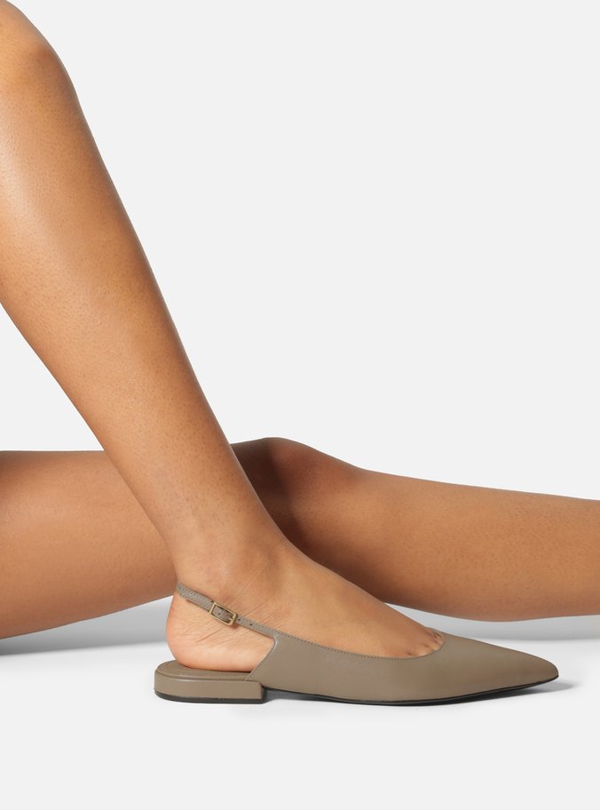 Sapatilha Cinza Couro Slingback Bico Fino