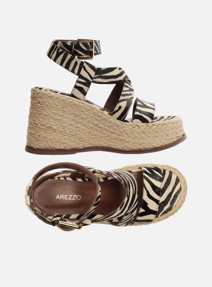 Sandália Animal Print Salto Anabela Tiras Largas