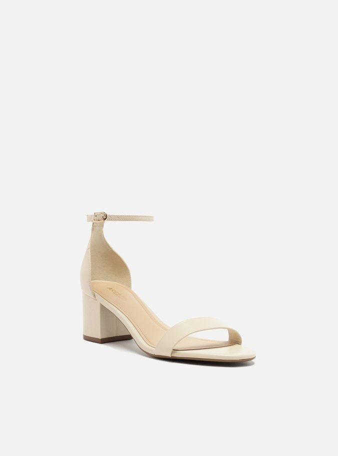 Sandália Off-White Couro Bloco Médio Isabelli