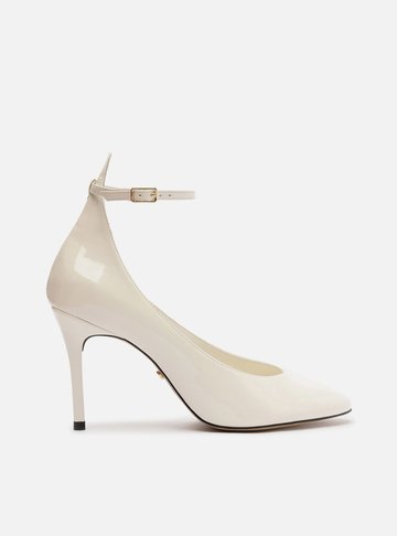 Scarpin Branco Verniz Salto Alto Fino Tira