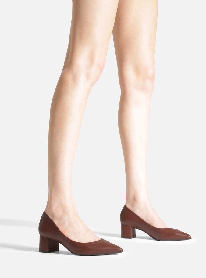 Scarpin Marrom Couro Salto Bloco Baixo City