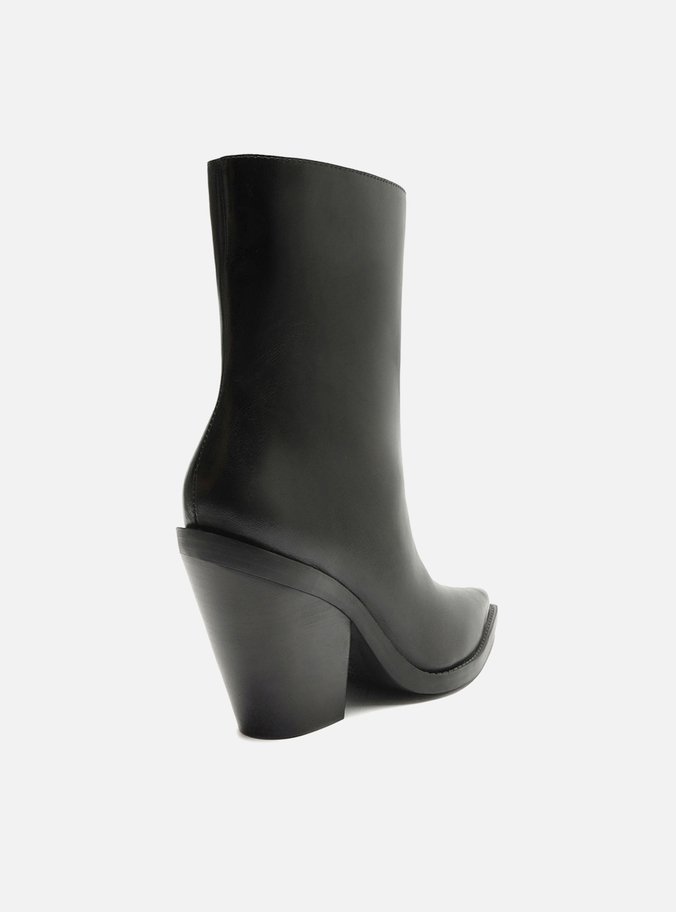 Bota Preta Couro Cano Curto Salto Alto Ponteira