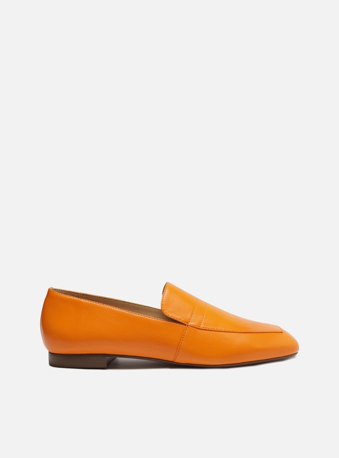 Mocassim Laranja Couro Bico Redondo Básico