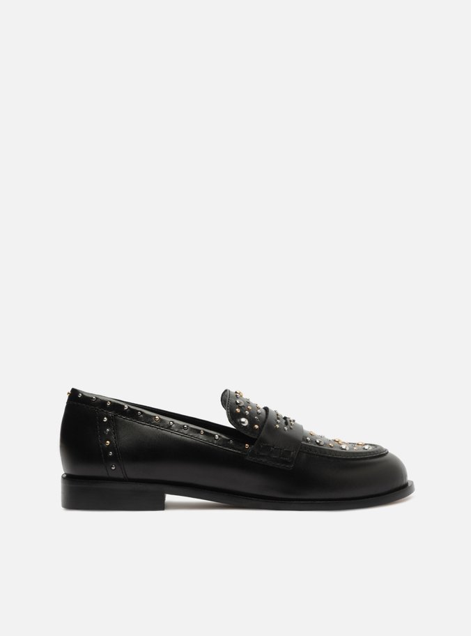 Mocassim Preto Couro Bico Redondo Aplicações
