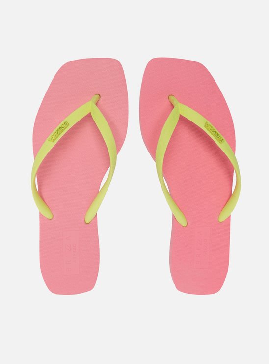 Chinelo de Dedo Multicolorido Bico Quadrado Brizza