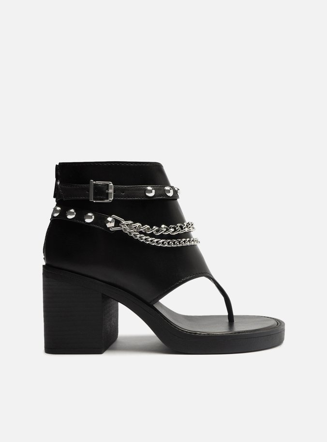 Sandal Boot Preta Couro Salto Bloco Corrente