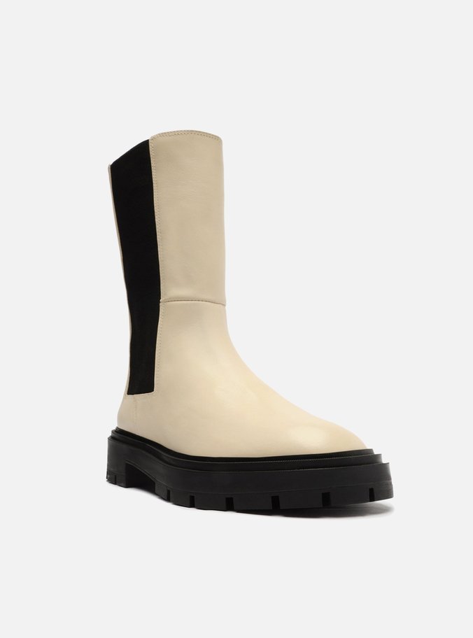 Bota Off-White Couro Cano Médio Tratorada Preta