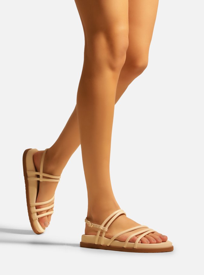 Sandália Rasteira Off-White Tiras Fivela