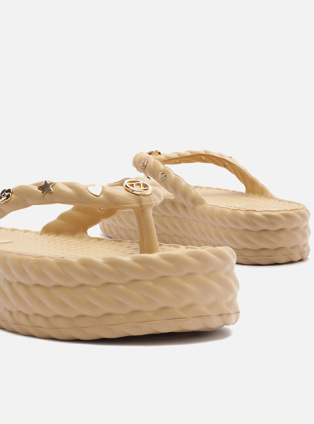 Sandália Nude Flatform Metais Brizza — foto 4