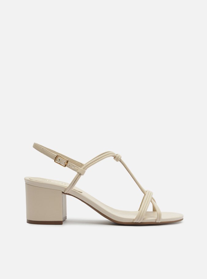 Sandália Off White Salto Médio Bloco Tiras Textura