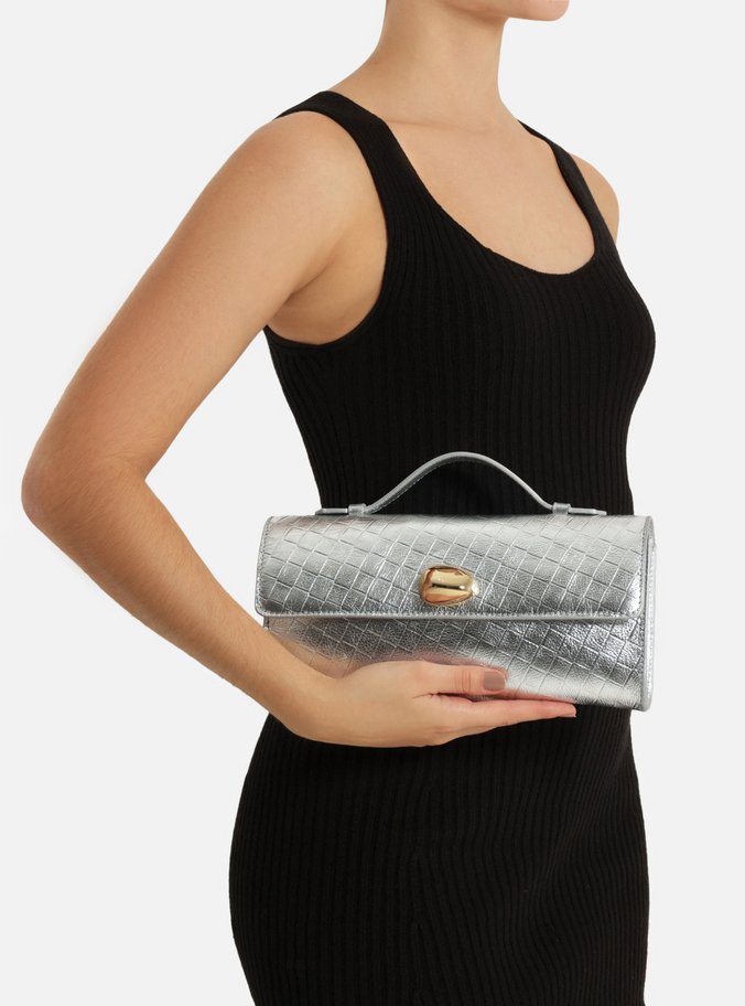 Bolsa Tiracolo Prata Couro Tressê Média Metal