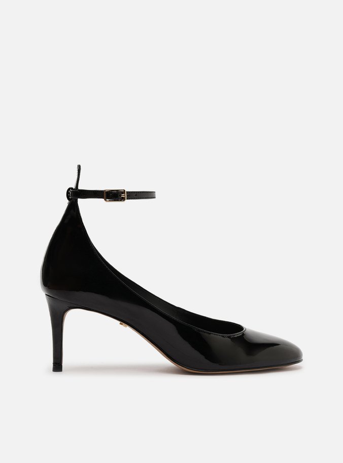 Scarpin Preto Verniz Salto Baixo Fino Tira