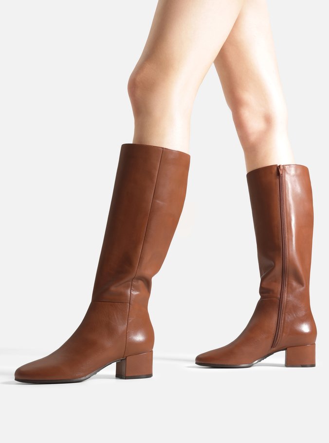 Bota Marrom Couro Cano Longo Salto Baixo Bloco