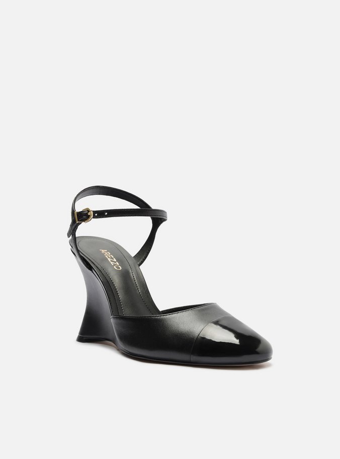 Scarpin Preto Couro Anabela Cap Toe