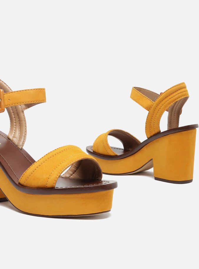 Sandália Nobuck Amarelo Meia Pata