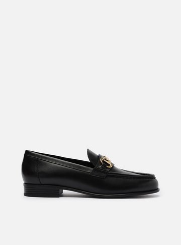 Mocassim Preto Couro Tira Bridão Metálico