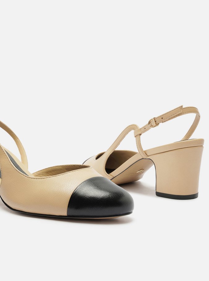 Scarpin Nude Couro Bico Redondo Cap Toe Preto