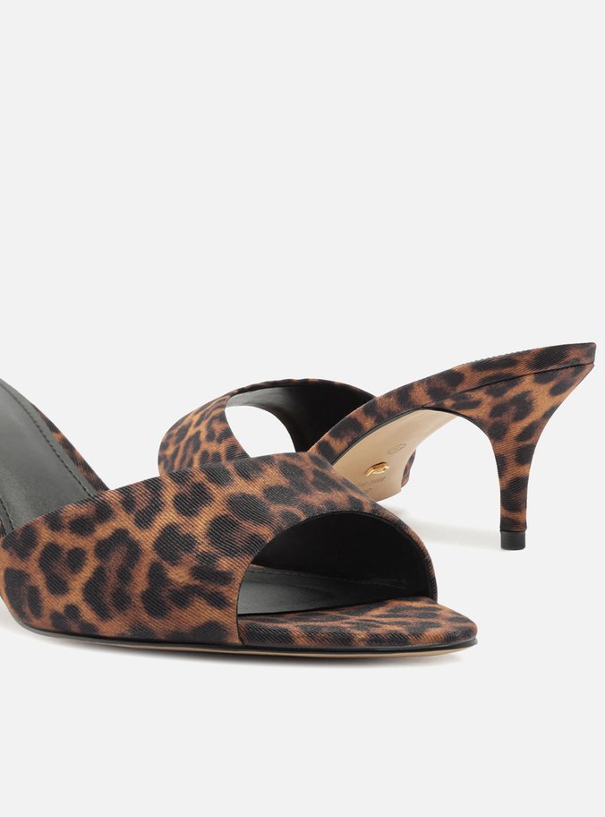Mule Animal Print Salto Médio Fino