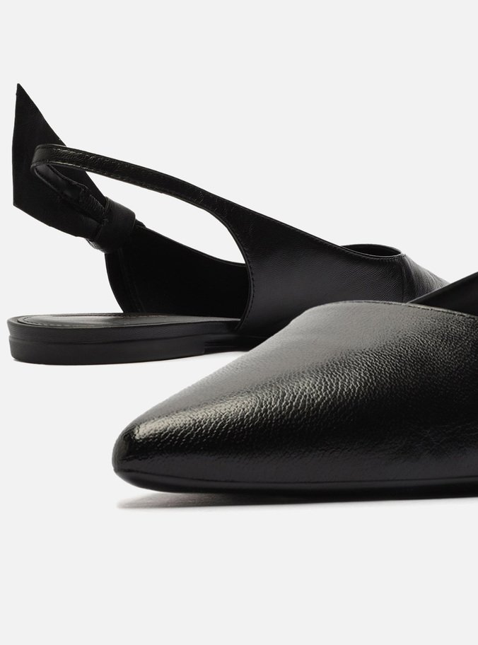 Sapatilha Preta Couro Slingback Nó