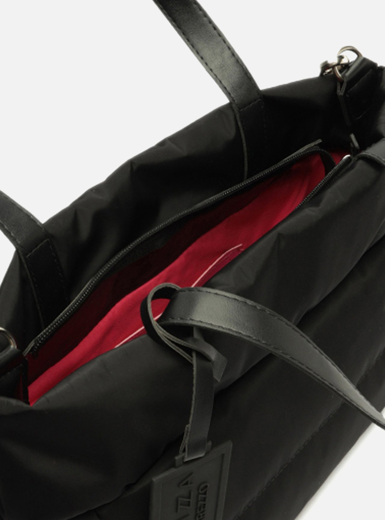 Bolsa Tiracolo Preta Nylon Gigi Pequena — foto 4