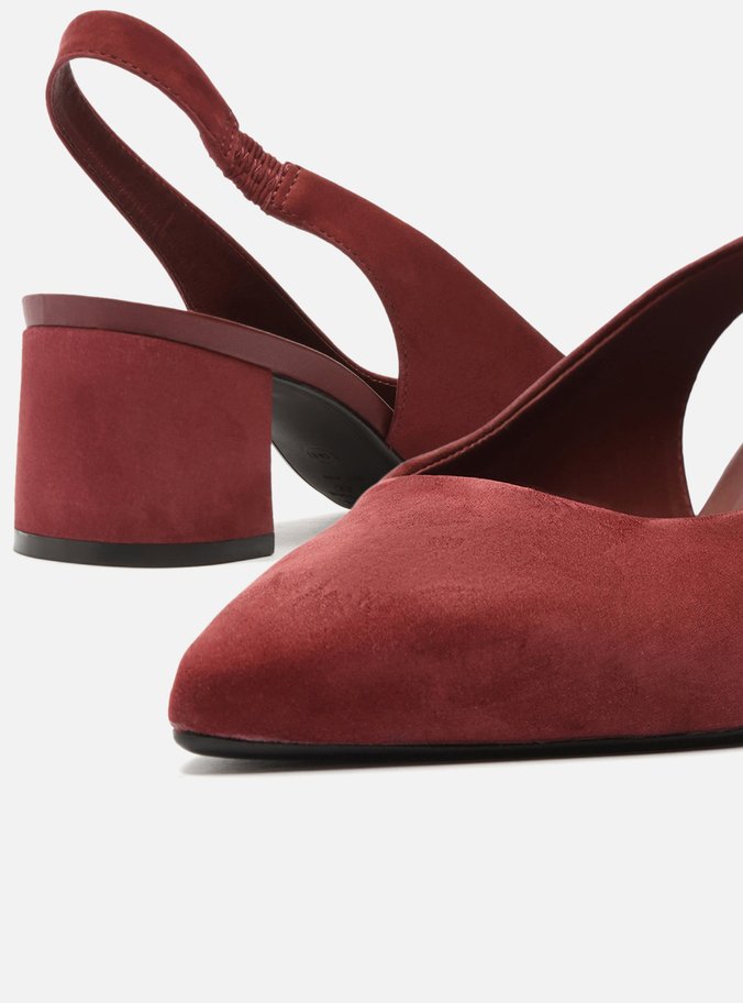 Scarpin Vermelho Nobuck Salto Baixo Helena