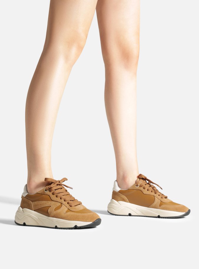 Tênis Marrom Claro Camurça Solado Esportivo