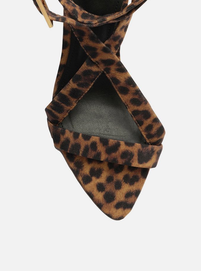 Sandália Animal Print Salto Fino Tiras Cruzadas