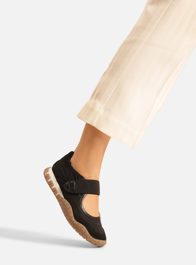 Tênis Sapatilha Preto Suede Sola Emborrachada