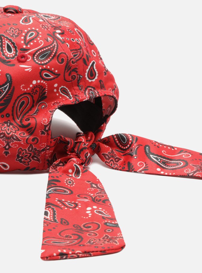 Boné Vermelho Paisley Livia