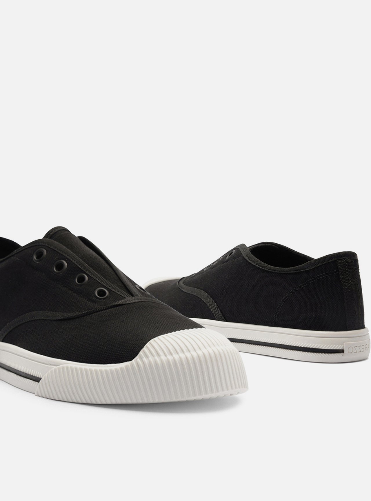 Tênis Slip On Preto Lona Elástico — foto 4