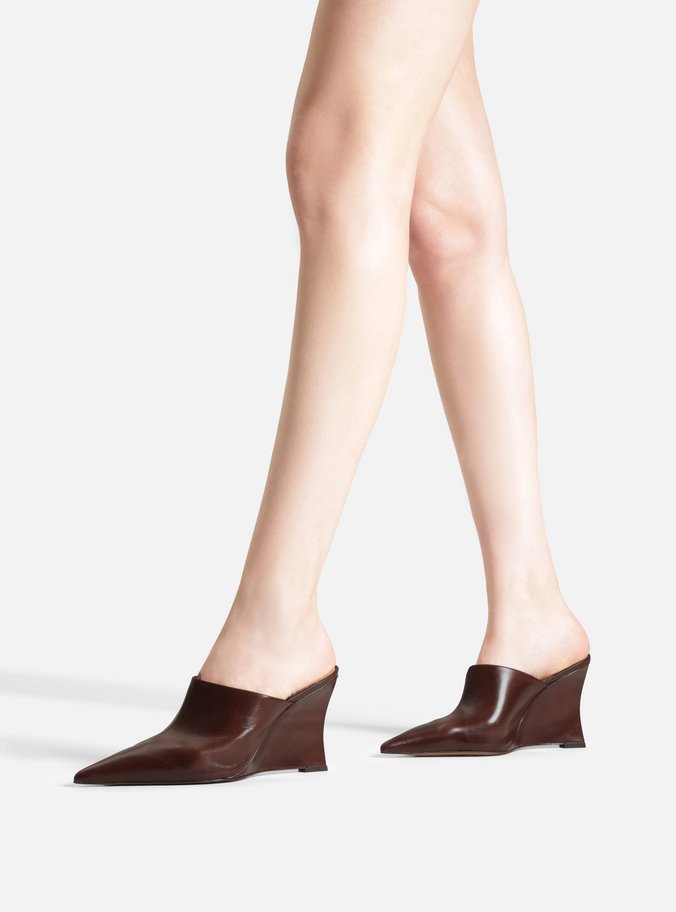 Mule Marrom Couro Salto Alto Anabela